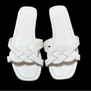 LOFT white vegan leather braided textured snake print slide sandals size 6